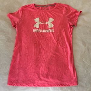 Under Armour Women’s Heat Gear Pink T Shirt Size Medium